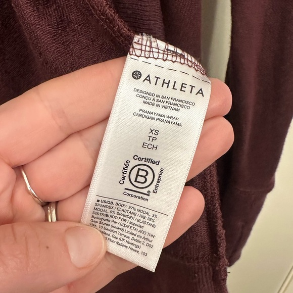 Athleta Pranayama Wrap Cardigan Burgundy Open Front Thumbholes XS - Picture 5 of 8